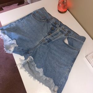 Brandy Melville denim shorts
